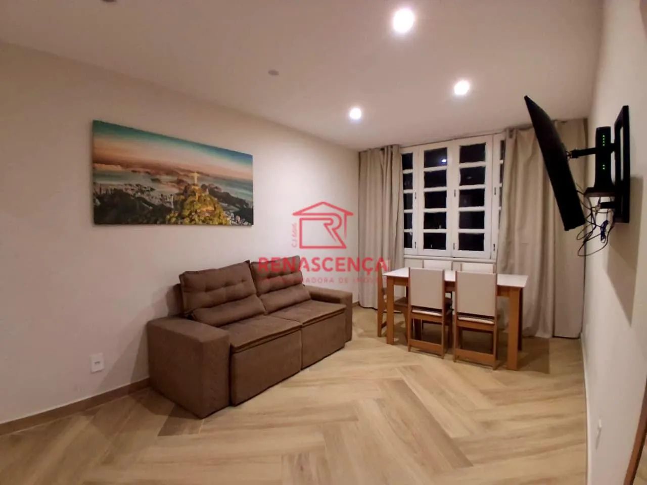 Apartamento Mobiliado na Glória: 2 Quartos com Suíte. - Foto 3