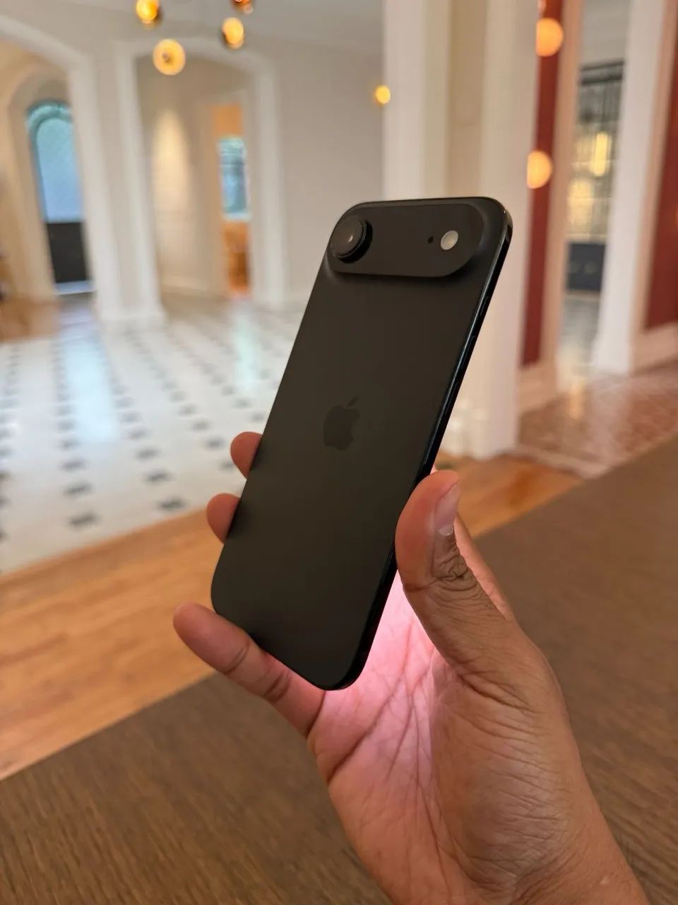 iPhone Air 17 - 256 gb preto e branco semi novos com Garantia  - Foto 3