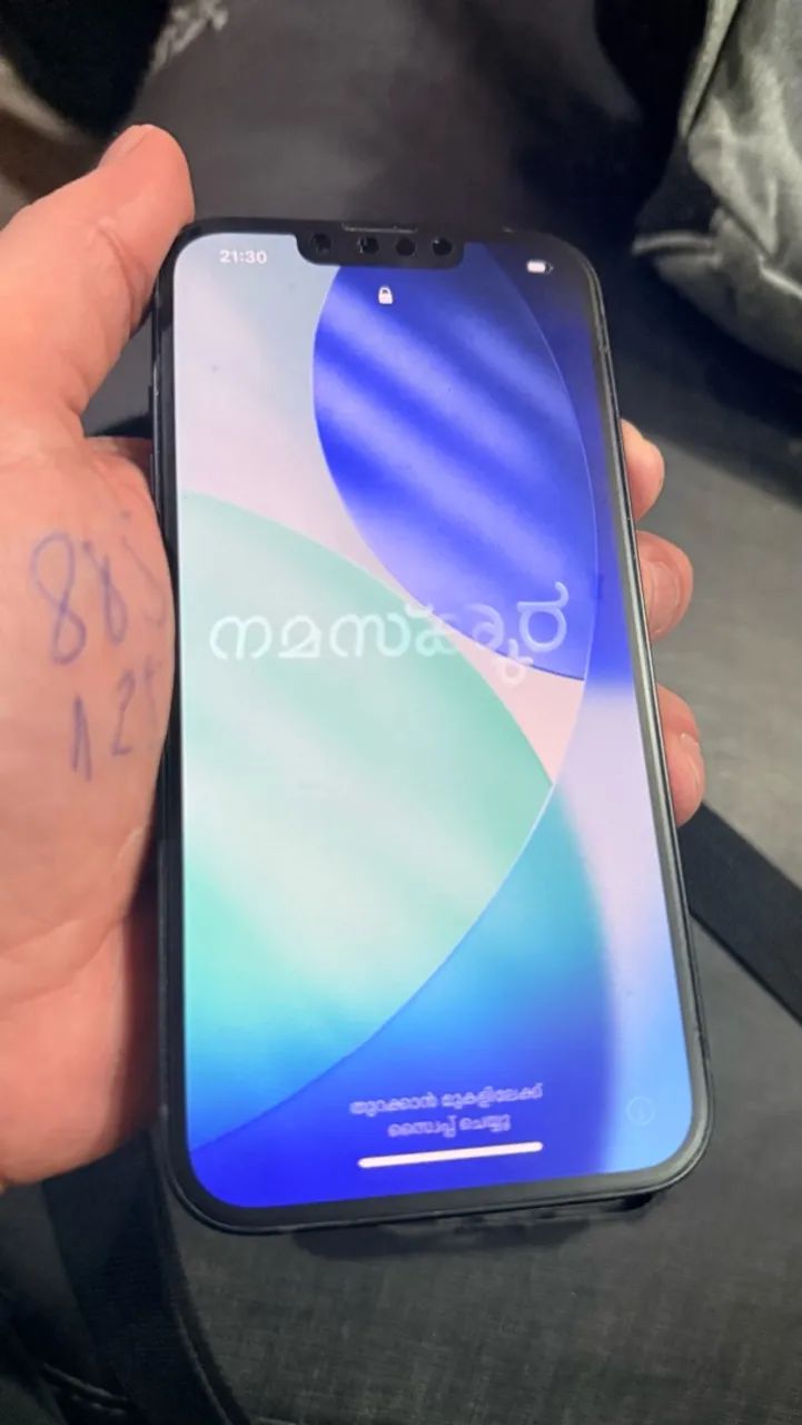 iPhone 14
