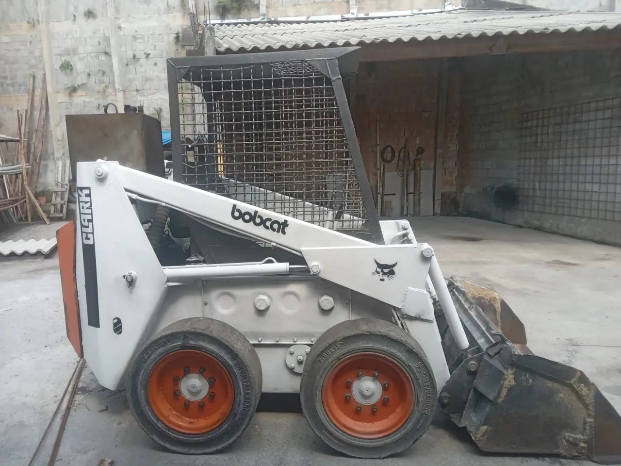 BOBCAT 711 - Foto 4