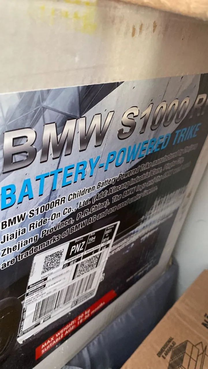 Moto elétrica infantil BMW S1000RR - Foto 3