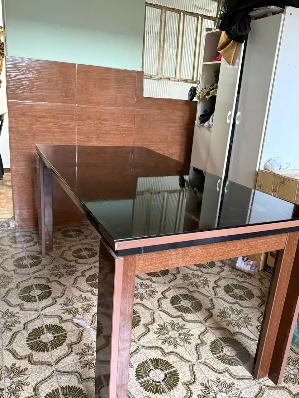     Mesa com Tampo de Vidro Preto - Foto 5