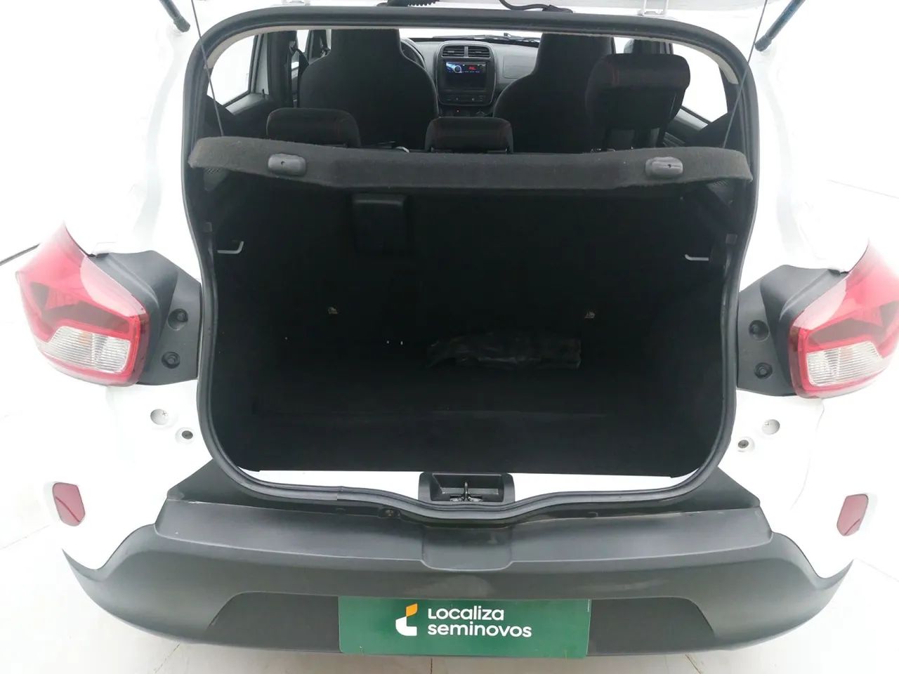Renault Kwid 1.0 Zen, foto 9 de 18