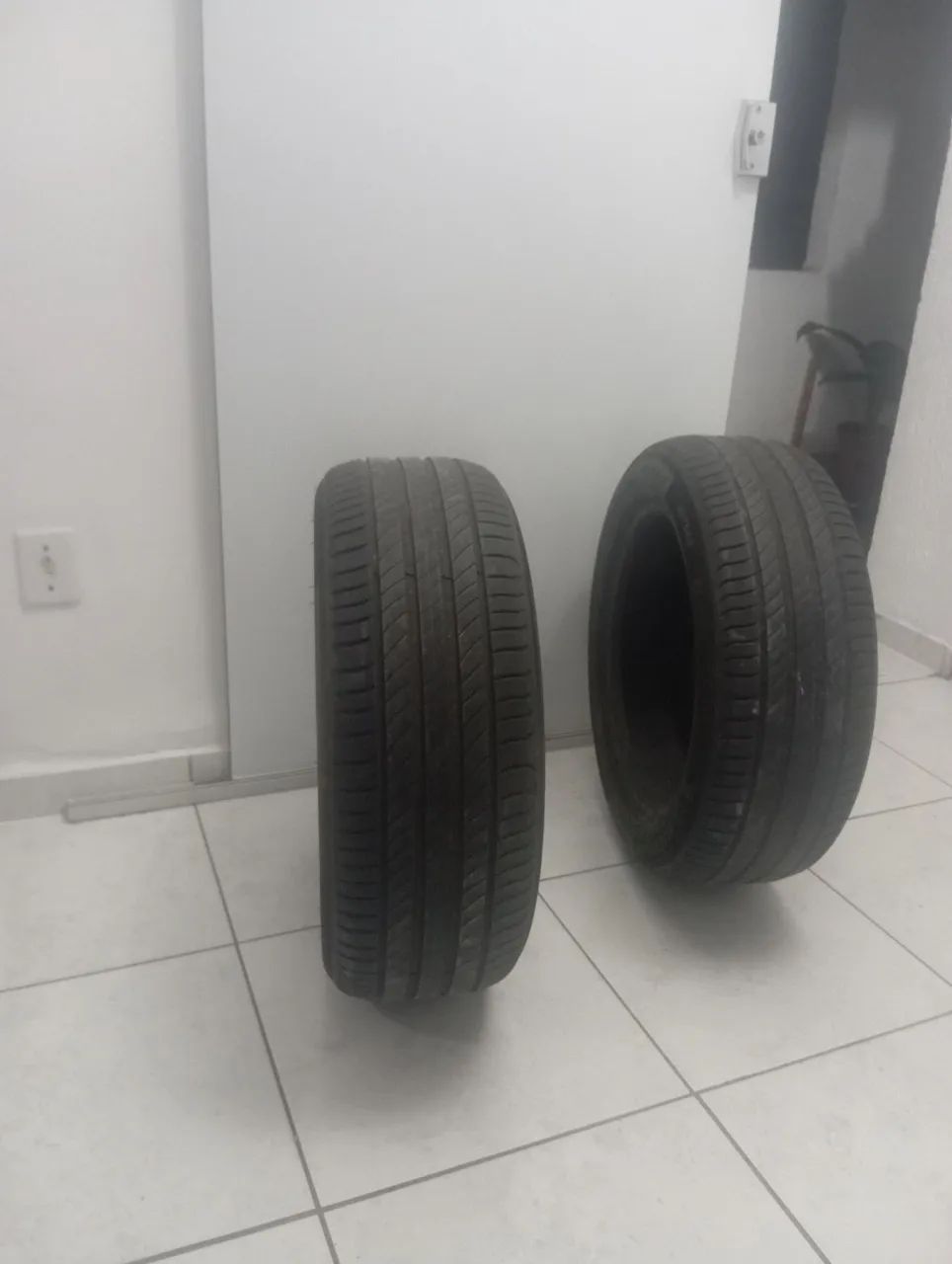Vendo pneu aro 17 michelan