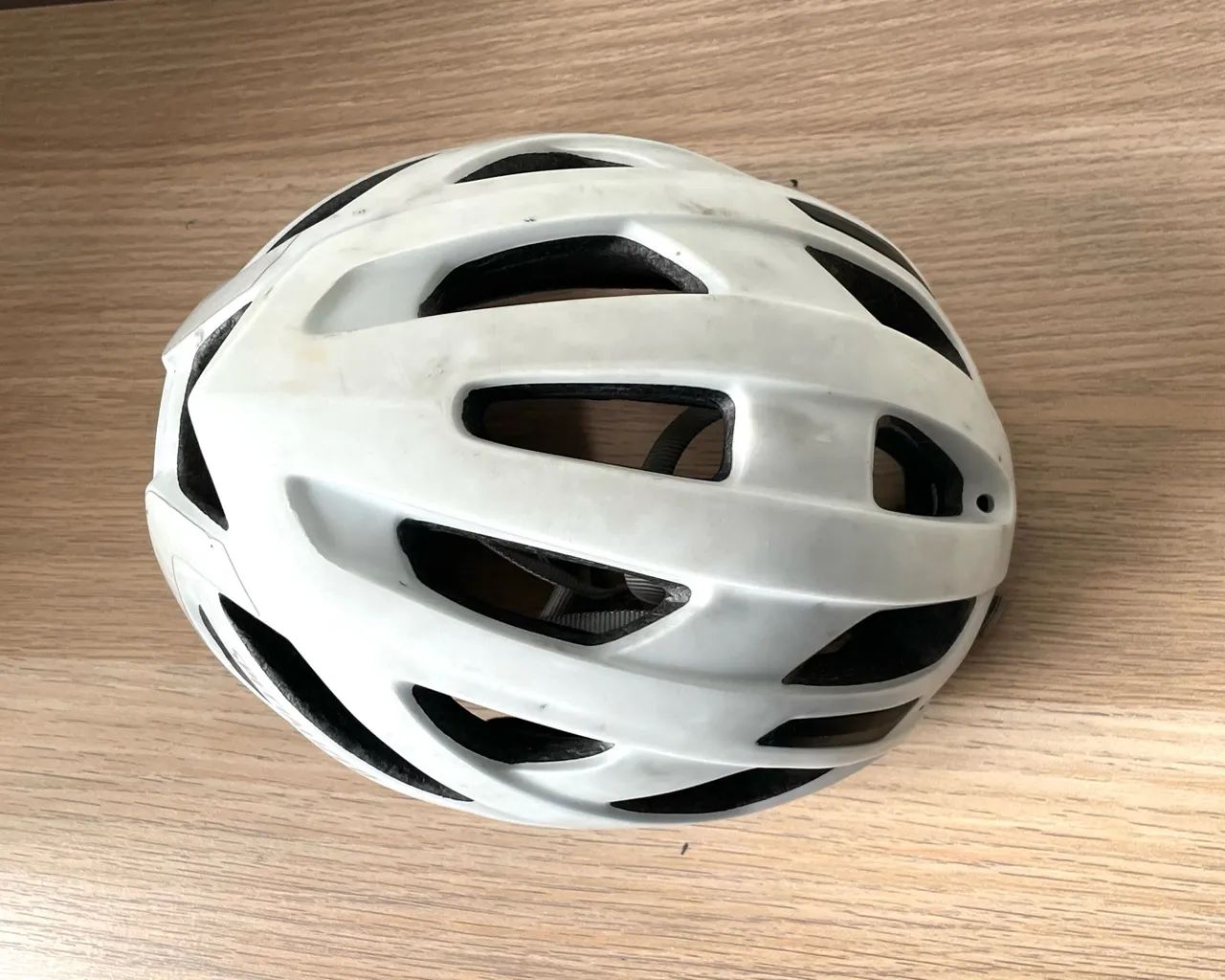 CAPACETE SPECIALIZED CENTRO LED MIPS - Foto 5