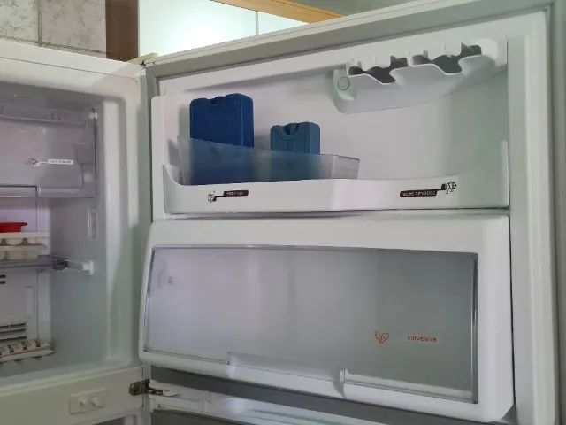 Geladeira usada Brastemp frost free em ótima condição - Foto 4