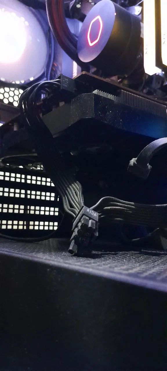 PLACA DE VIDEO Rx 6600xt  - Foto 2
