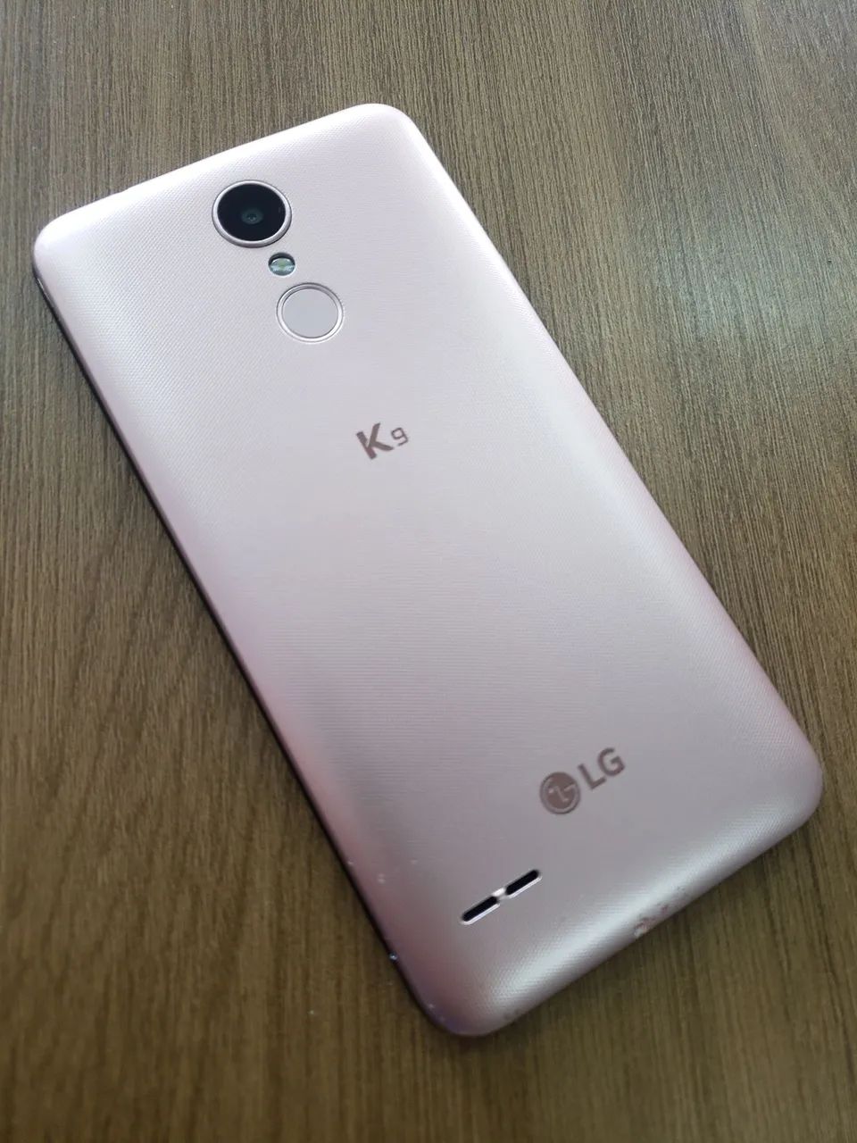 Lg k9 ótimo celular para aplicativo e trabalho funcionando tudo