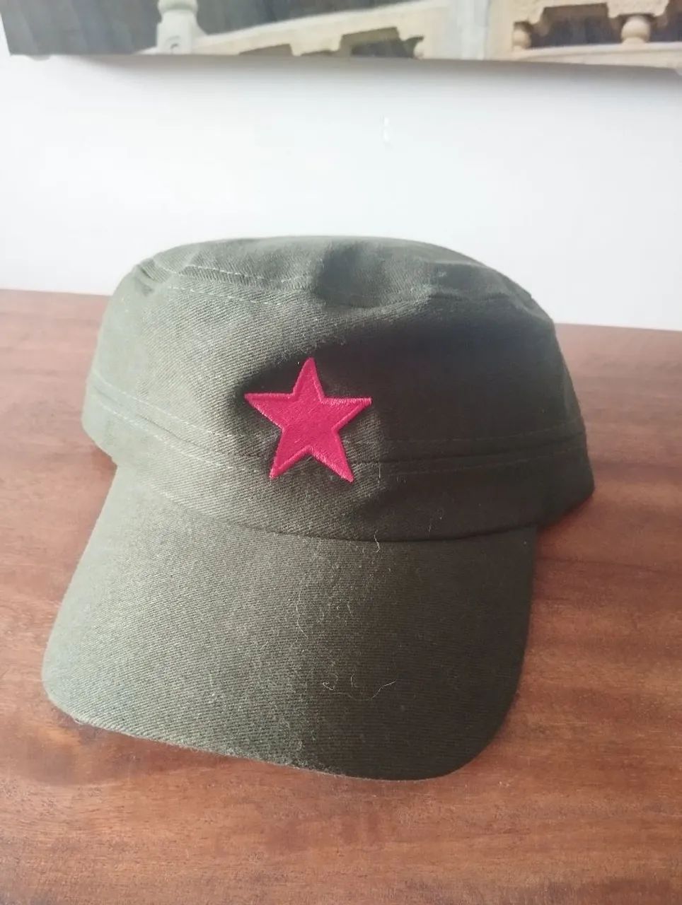 Boné CUBANO Che Guevara estrela vermelha NOVO SEM USO! - Foto 2