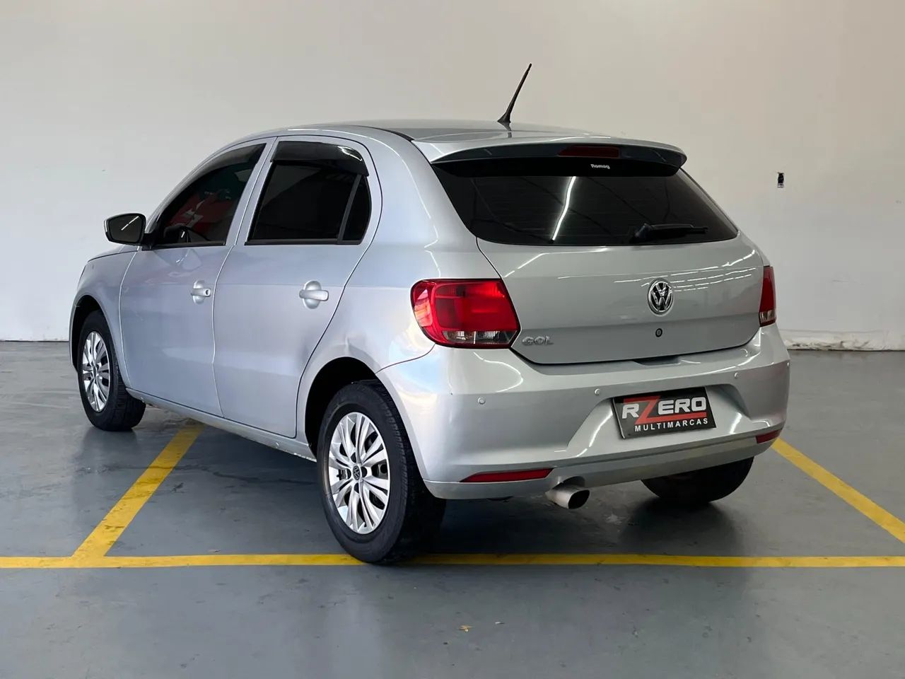 Volkswagen Gol 2016 photo 2