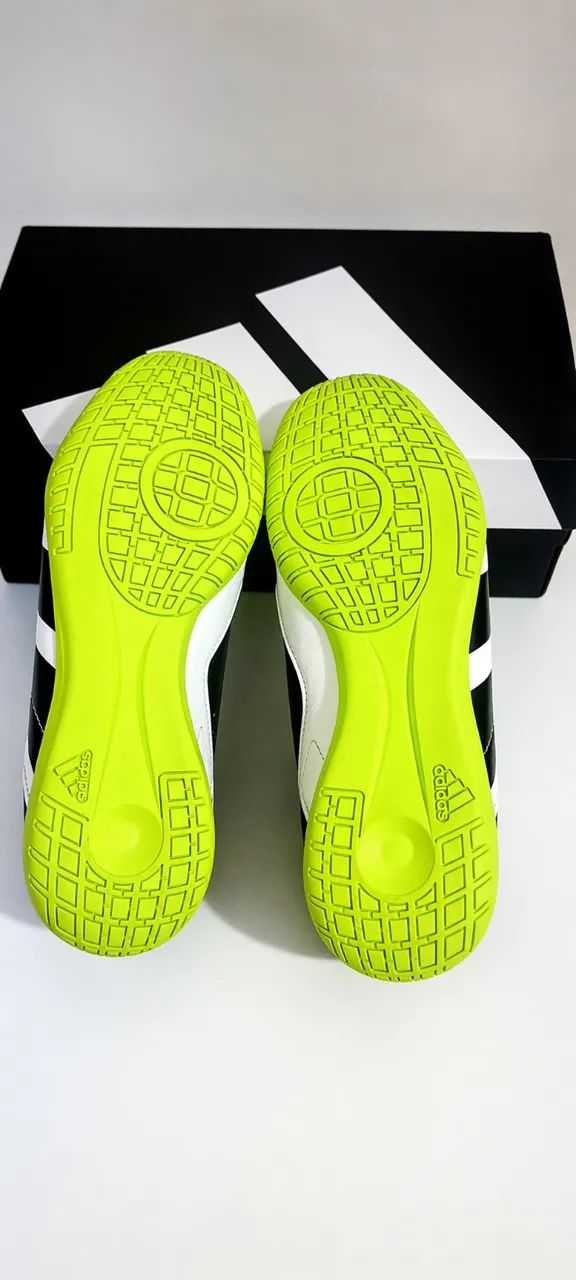 Chuteira Futsal Predator Adidas Accuracy - tamanho 39 - Foto 5