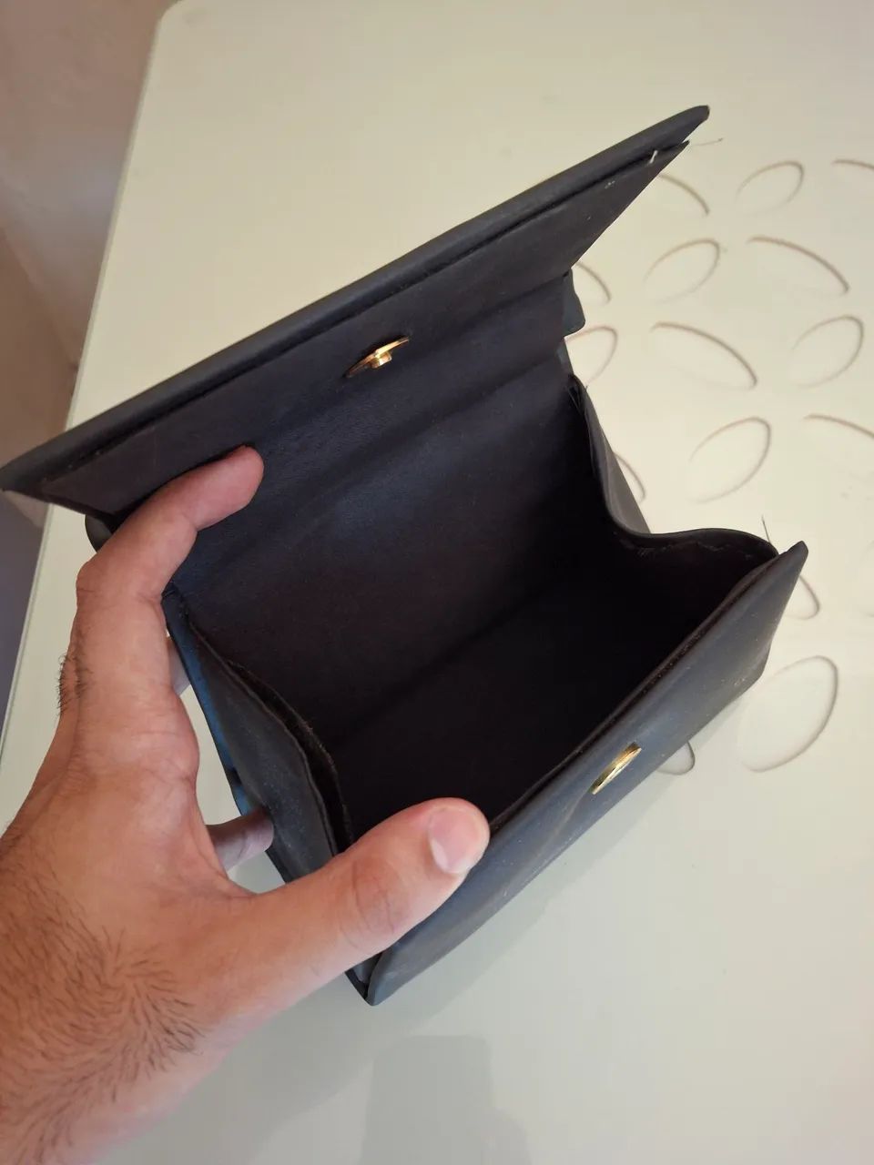 Bolsa de mão feminina pequena nunca usada - Foto 3