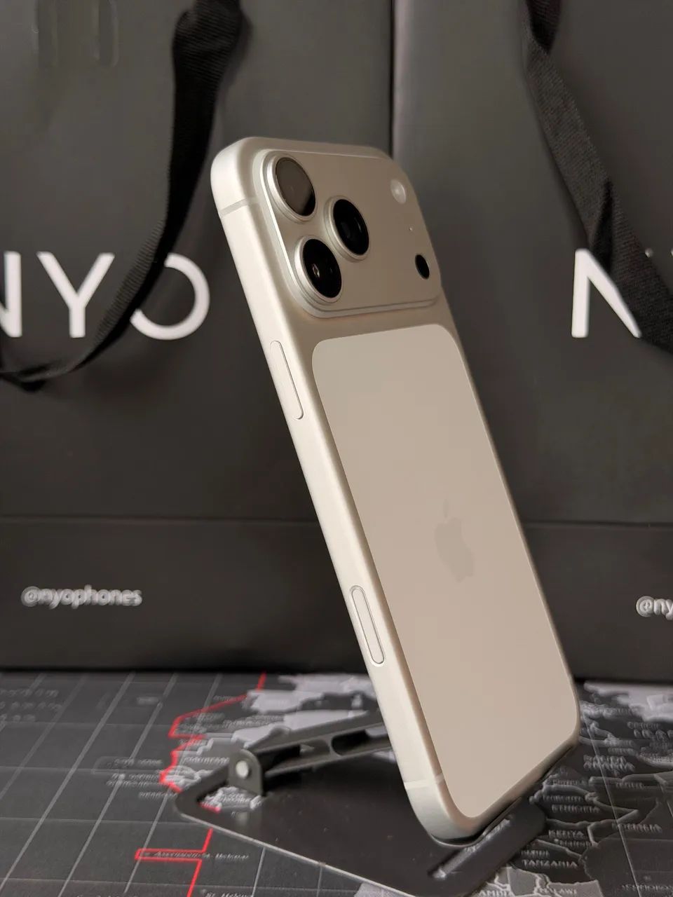 iPhone 17 Pro Max 256gb - Celulares e Smartphones - Jardim Janaína