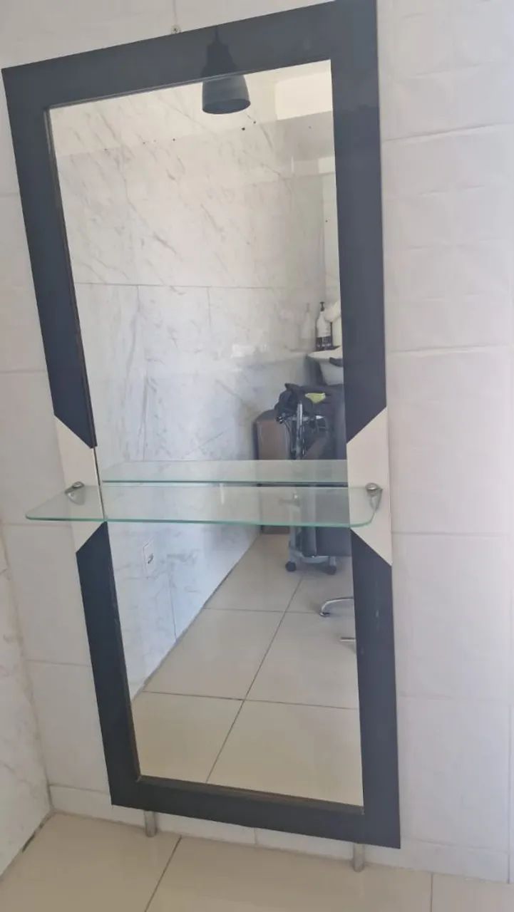 Lavatório, cadeira e espelho - Foto 3