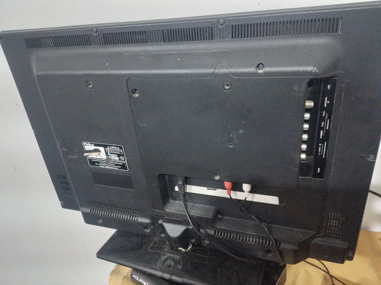 Tv Philco com entrada hdmi e USB 22pg - Foto 4