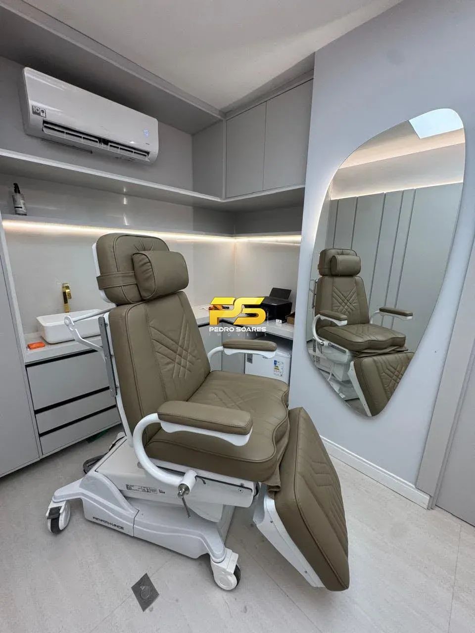 SALA COMERCIAL MOBILIADA PARA LOCAÇÃO NO BAIRRO DOS ESTADOS COM 28 M² REF: 135 - Foto 5
