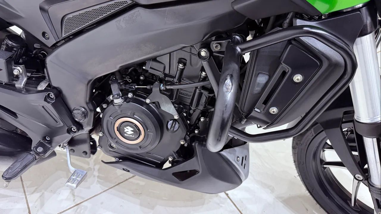 Bajaj Dominar 400 - Foto 2
