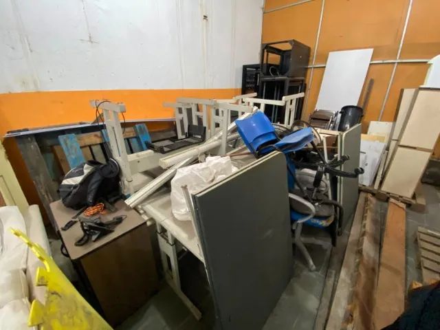 lote de itens de escritorio