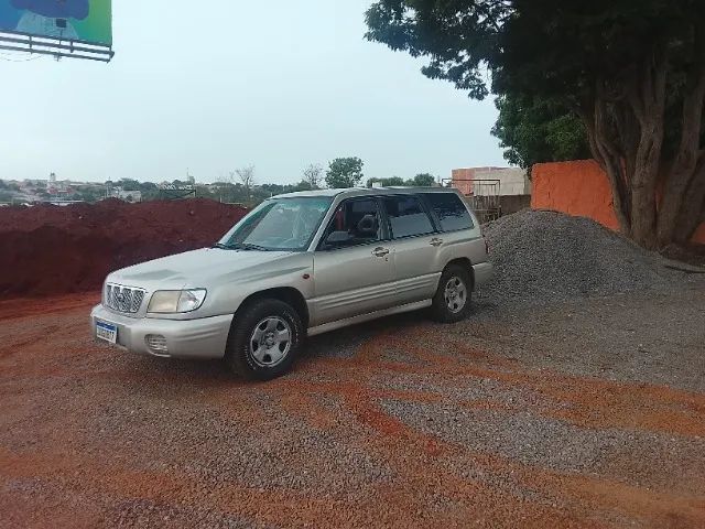Subaru Forester 2.0/2.0 S 4X4 Aut. 2000