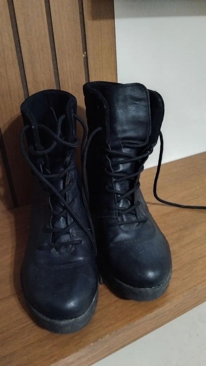 Bota feminina - Foto 2