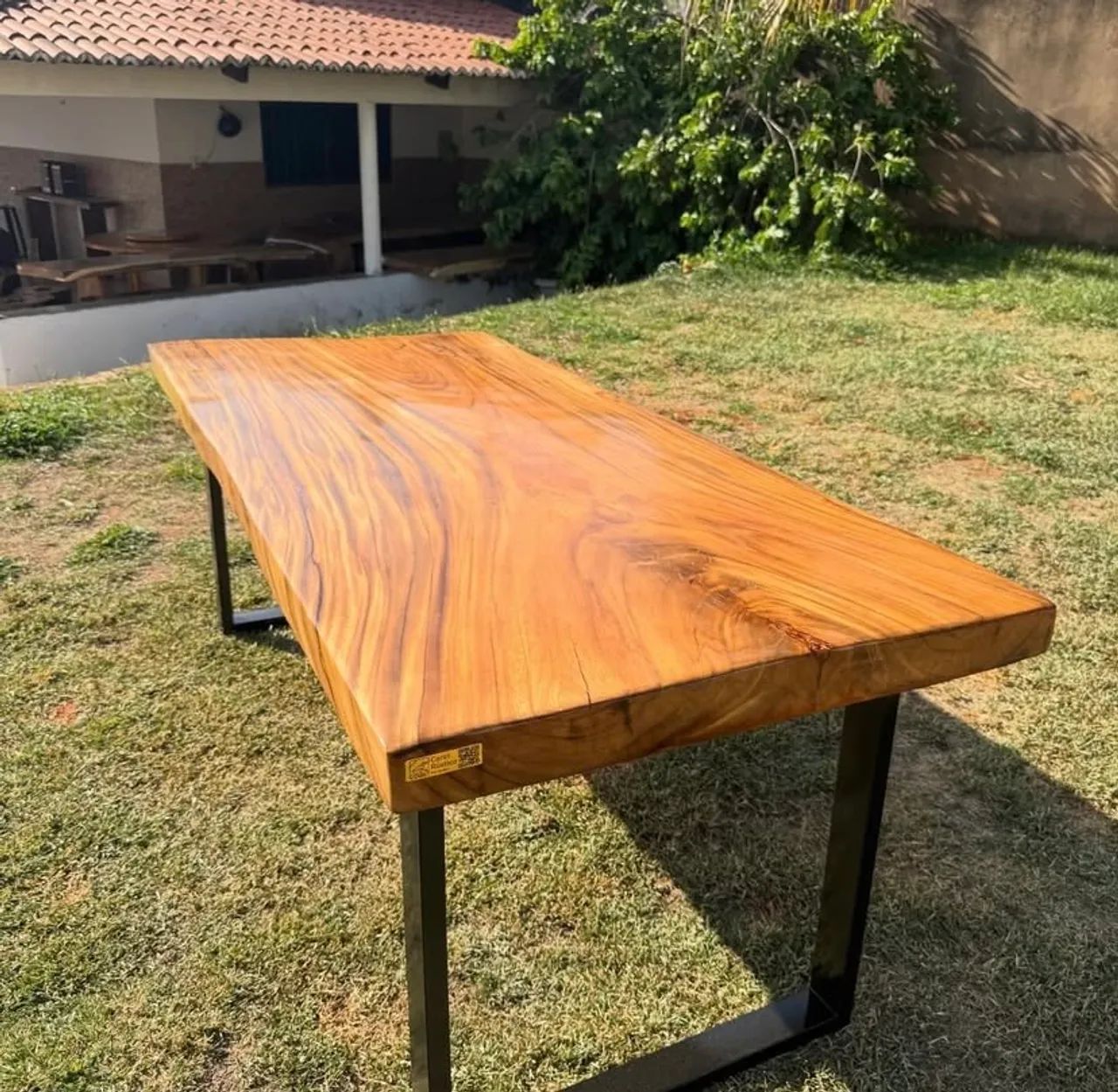 Mesa com metalom  - Foto 3