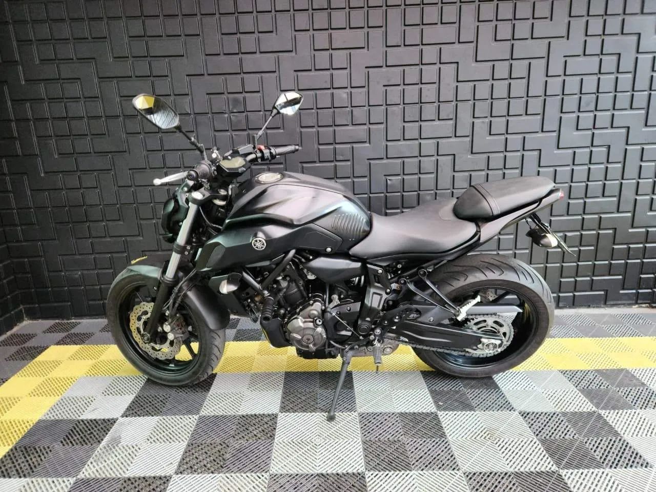 MT-07 ABS 689CC  PRETA 2019/2019 - Foto 5