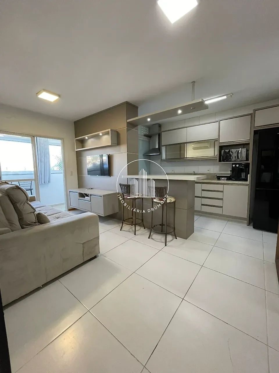Apartamento 2 Quartos com 1 Suíte e 72m² - Areias - Foto 2