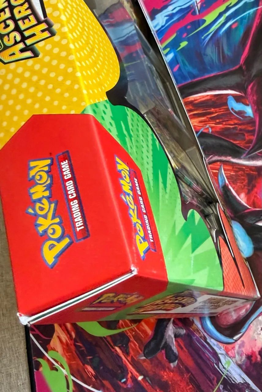 Pokémon - Box Mega Evolution Ascended Heroes Premium - Foto 3
