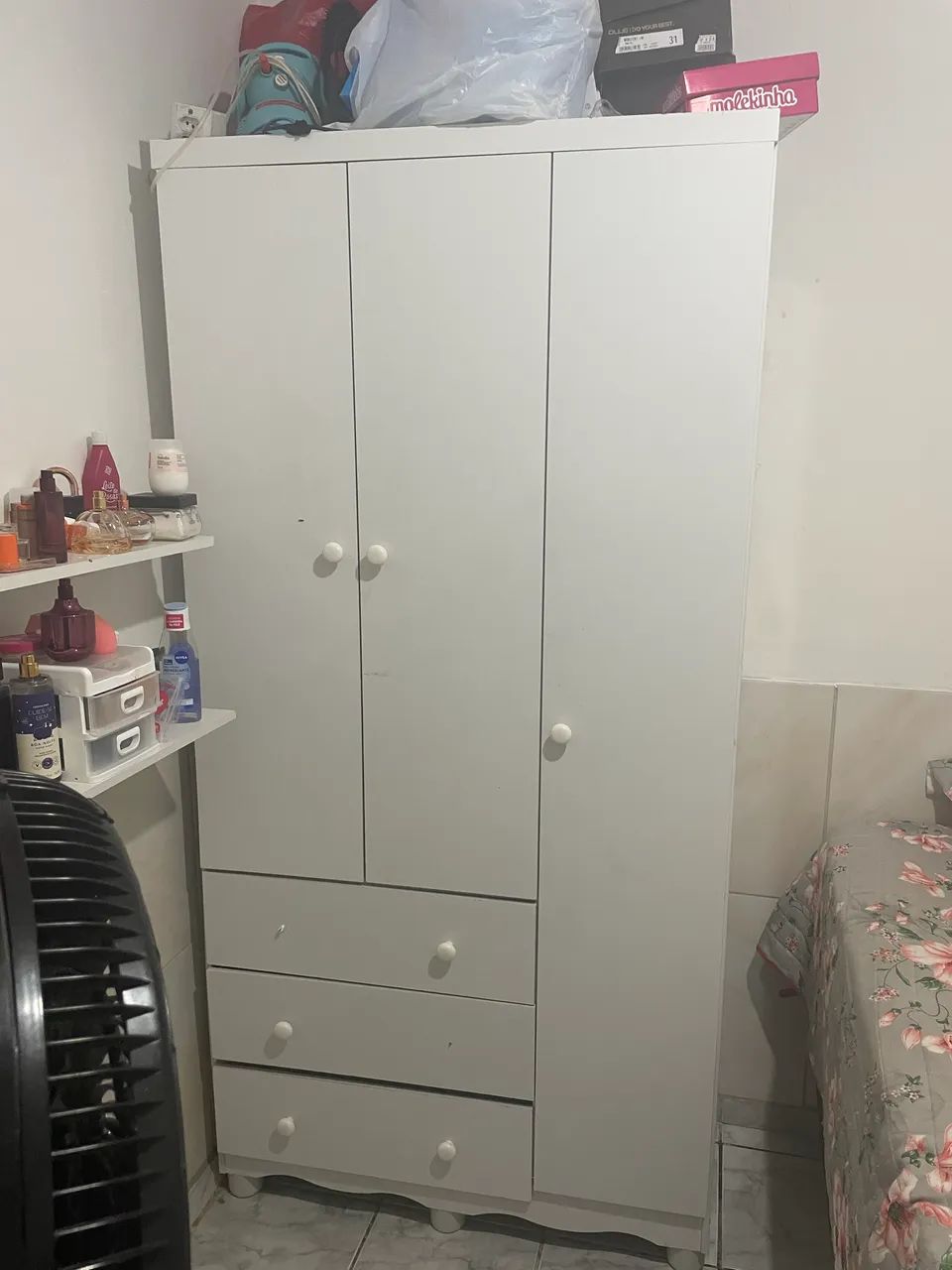Vendo guarda-roupa infantil 