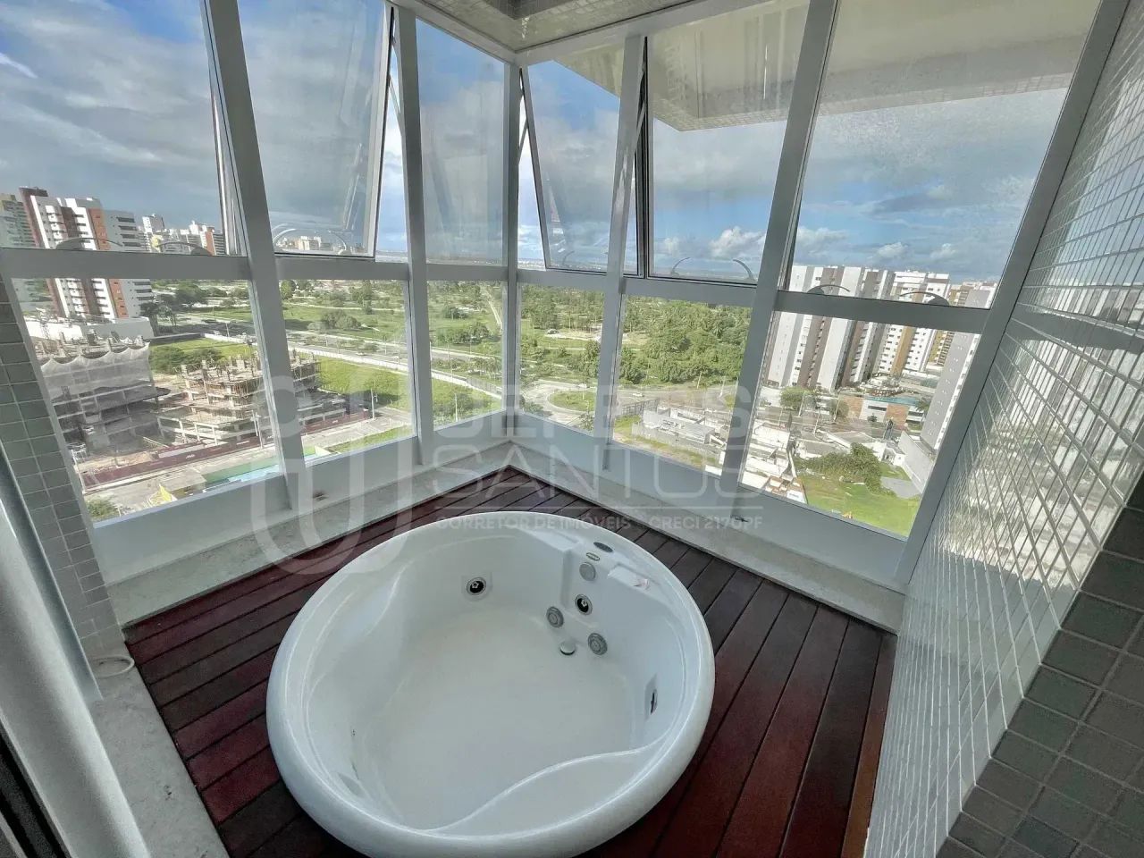 The View - Andar alto [15605] - Foto 5