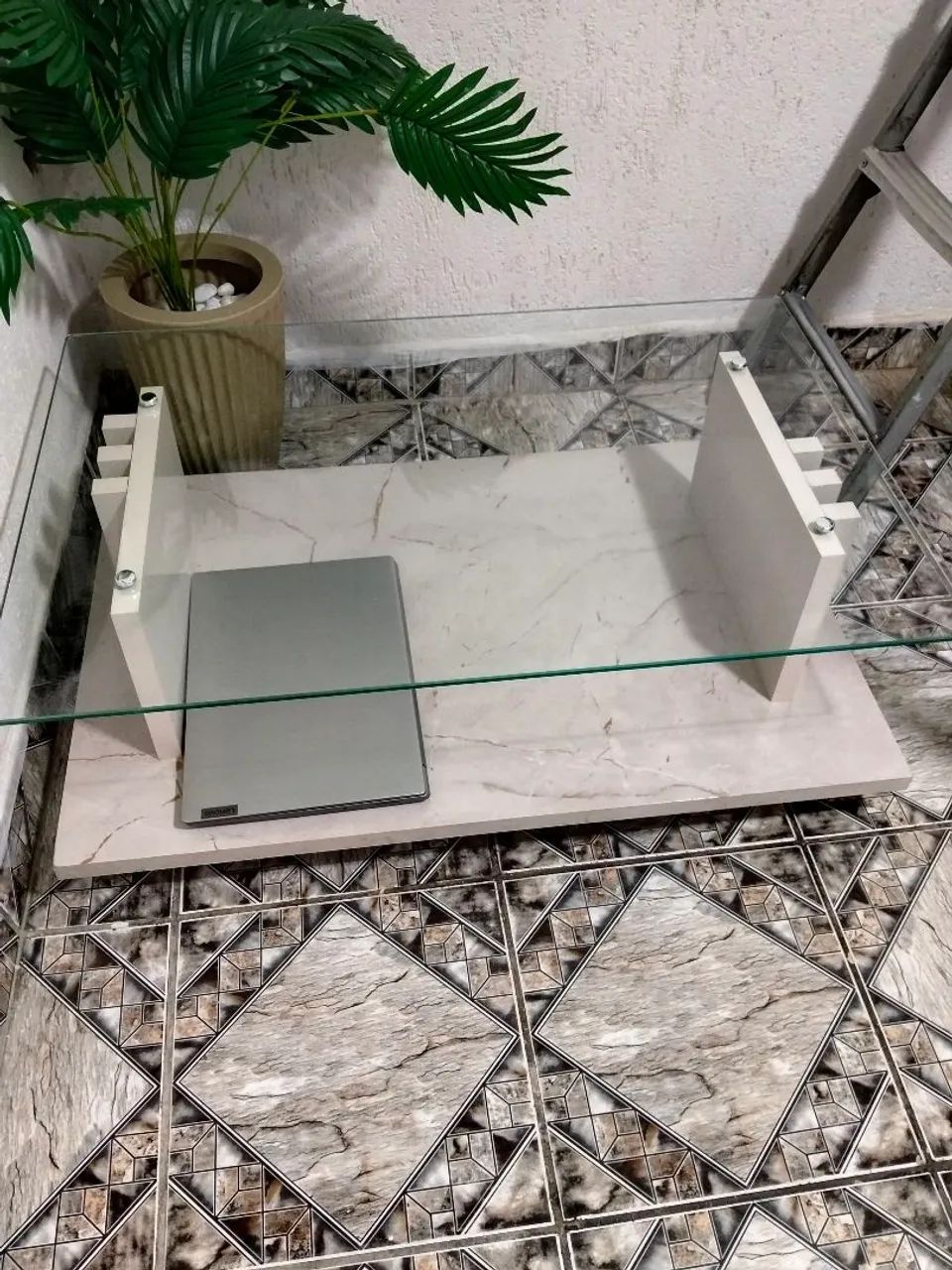 Mesa de vidro para sala