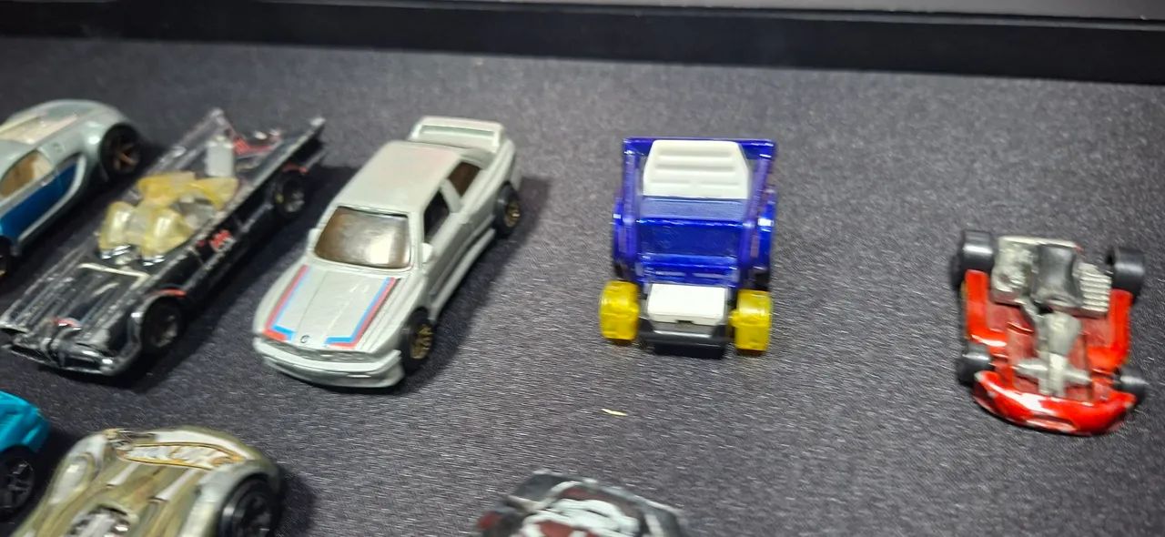 HotWheels  - Foto 3