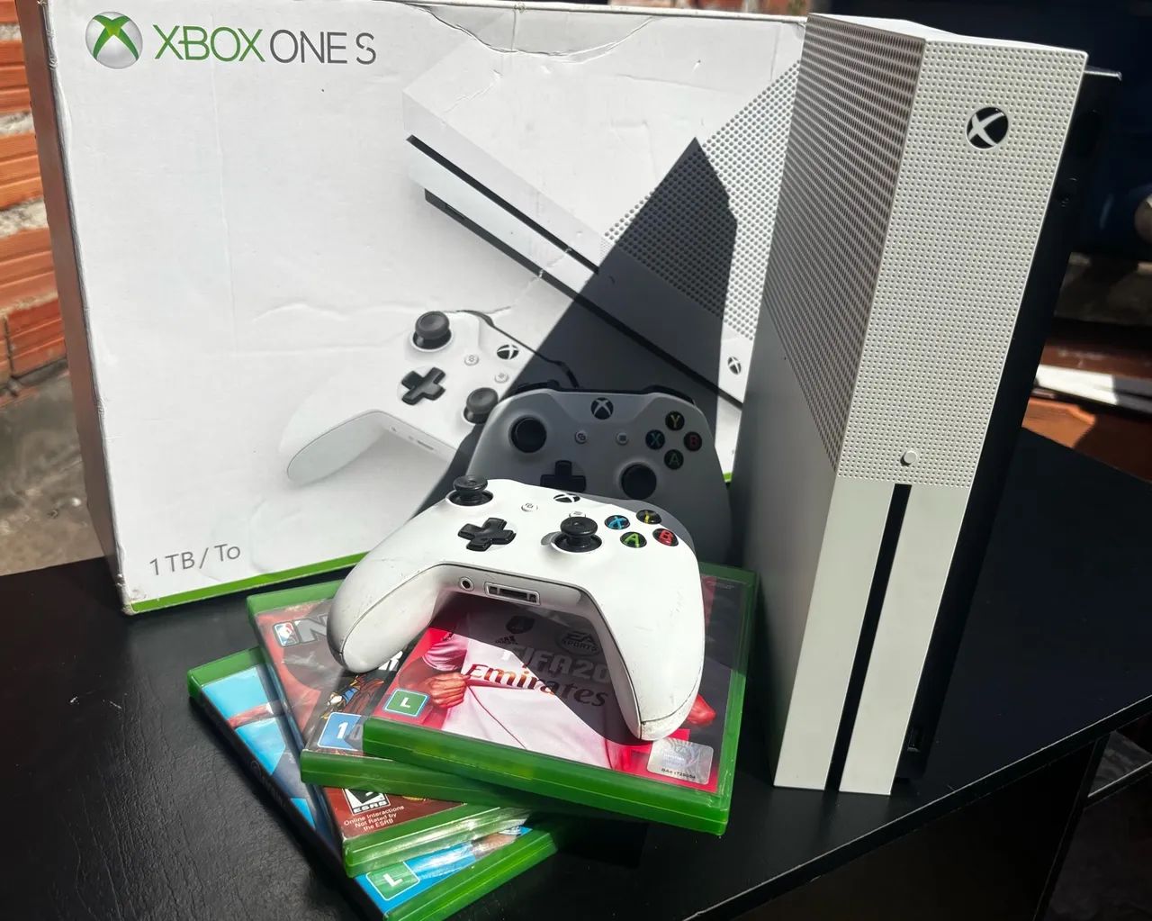 XBOX ONE S 1 TERABYTE - Foto 5