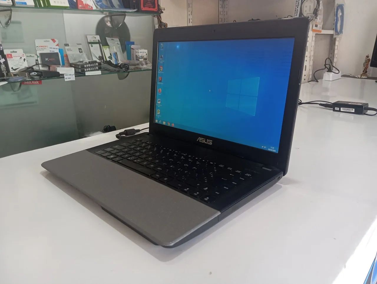 NOTEBOOK ASUS - R$699- ENVIO IMEDIATO  - Foto 2