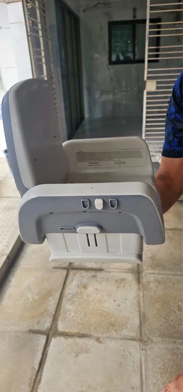 Cadeira alimentação  - Foto 5