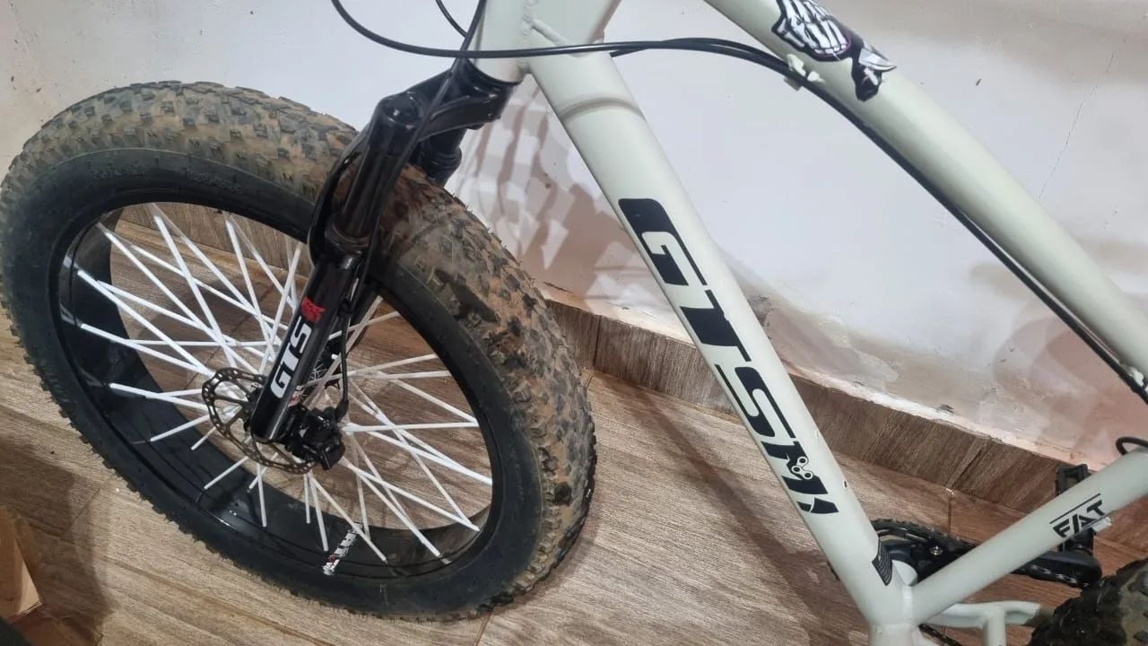 Bicicleta  - Foto 3