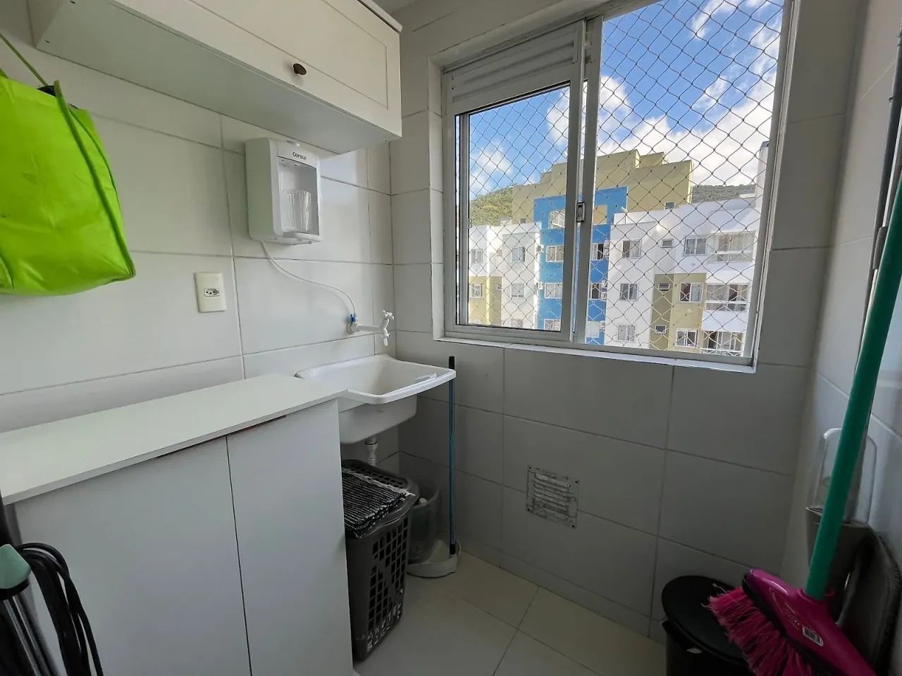 Apartamento 2 Quartos com Piscina - Pedra Branca - Foto 2