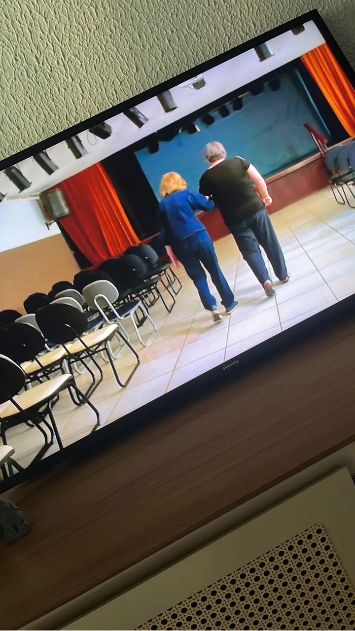 Tv Samsung 40 polegadas  - Foto 4