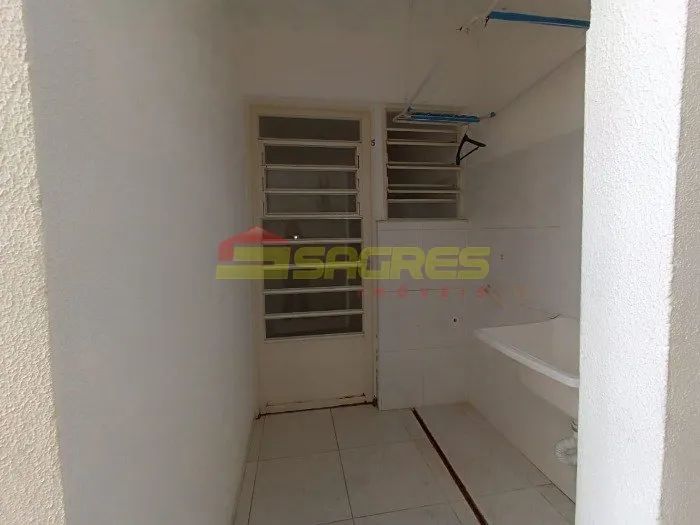 Kitnet com 01 Quarto Para Locação- 30m² por R$ 850,00 - Foto 3