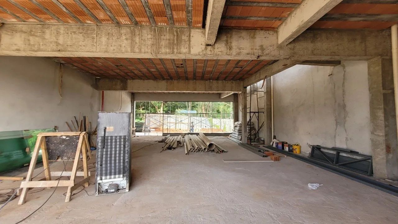 Salão/Loja comercial com 150m² - Vila do Golf