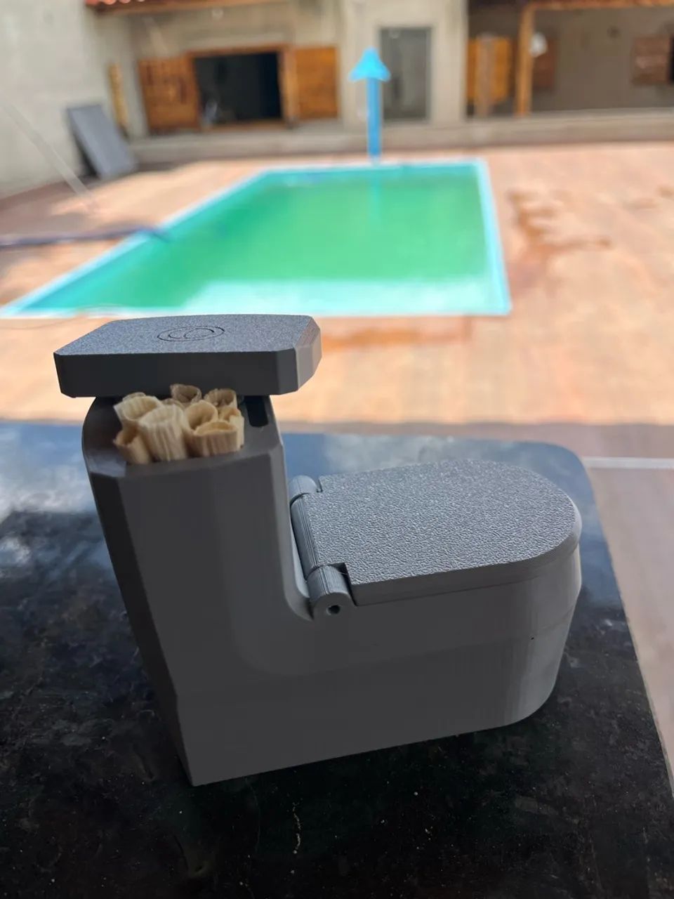 Cinzeiro Privada 3D  - Foto 2