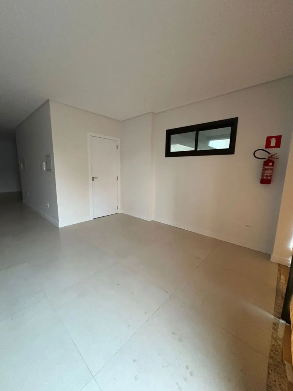 SALA COMERCIAL próxima a FUNET - Foto 3