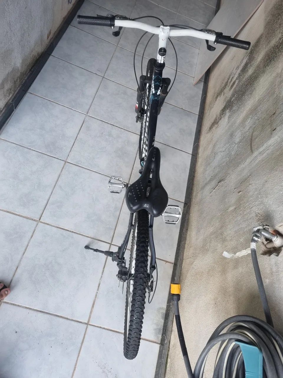 Bicicleta Aro 26 Vikings Tuff Preto e Azul - Foto 3