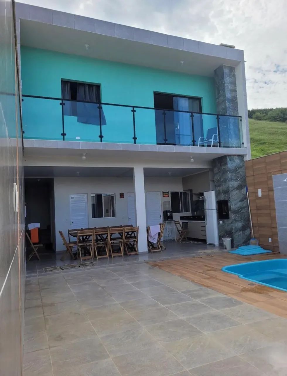 Casa com piscina - Jacarecica