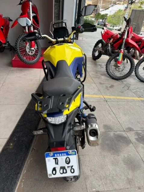 SUZUKI V-STROM 800 2025 - Foto 5