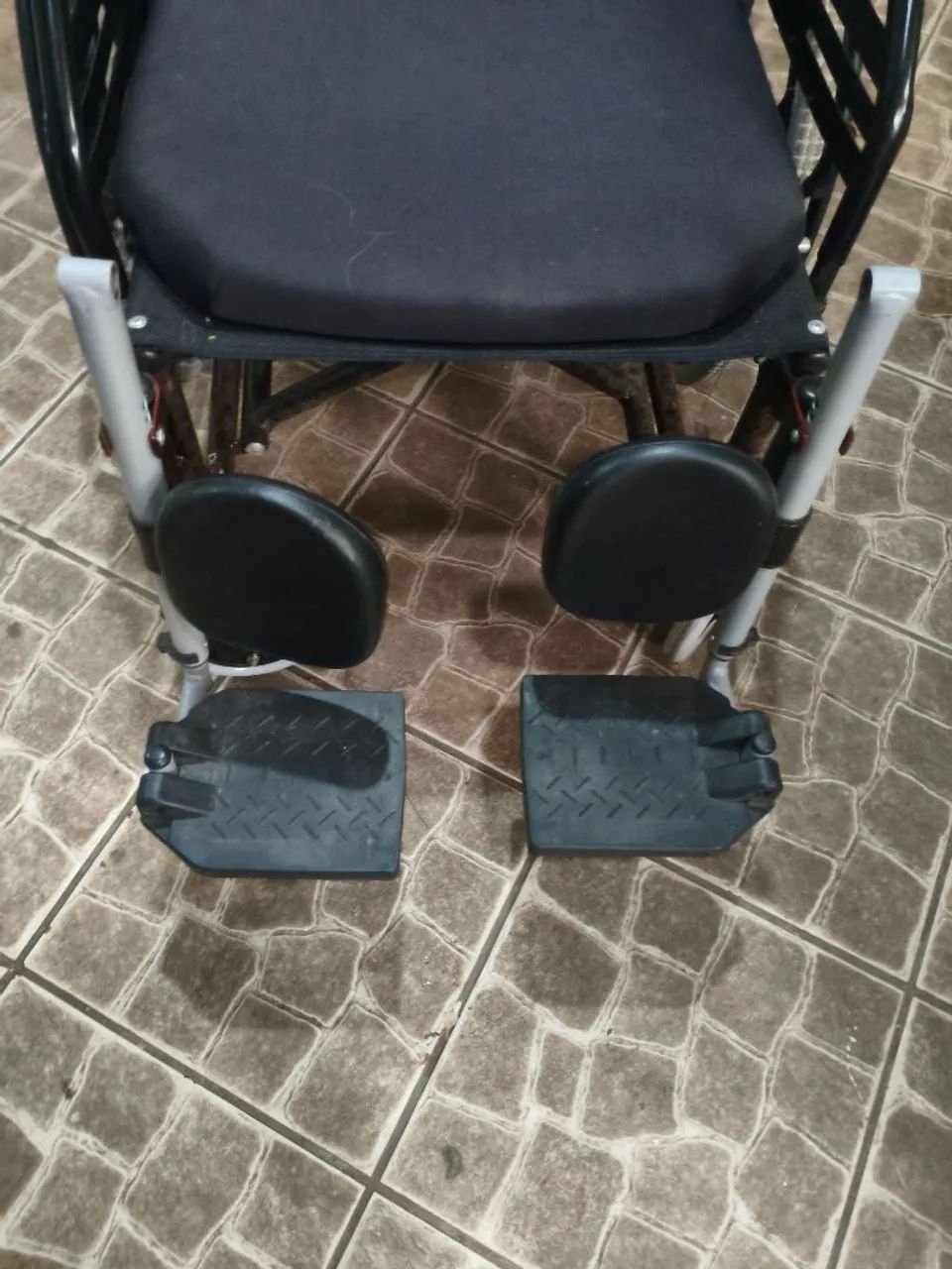 Cadeira de Rodas  - Foto 2