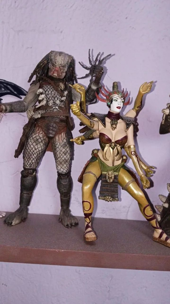 Actions figures bonecos brinquedos  - Foto 5