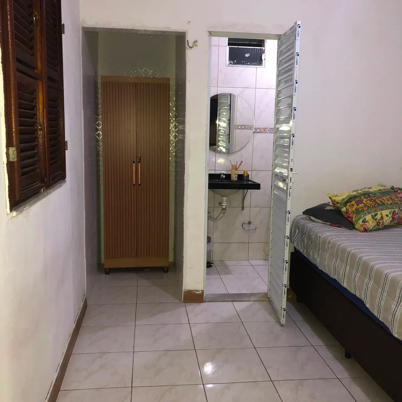 Apartamento para 2 pessoas Itaperi  - Foto 4
