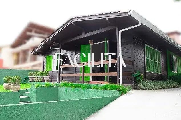 Casa com 3 quartos no bairro Rio Tavares, Florianópolis.