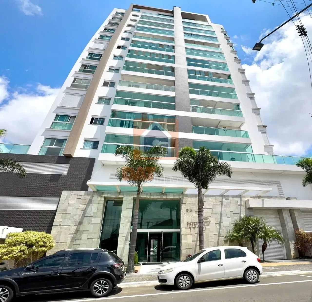 Cobertura duplex à venda em região Central